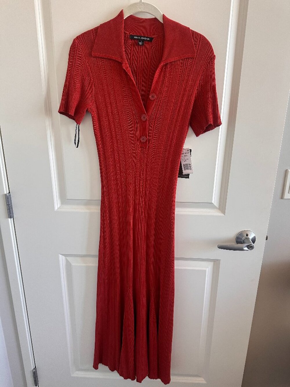 JULIA JORDAN RED DRESS
